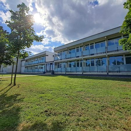 Partside Balatonfuered Apartment ภายนอก รูปภาพ